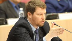 Разоблачитель губернатора подался в бега
